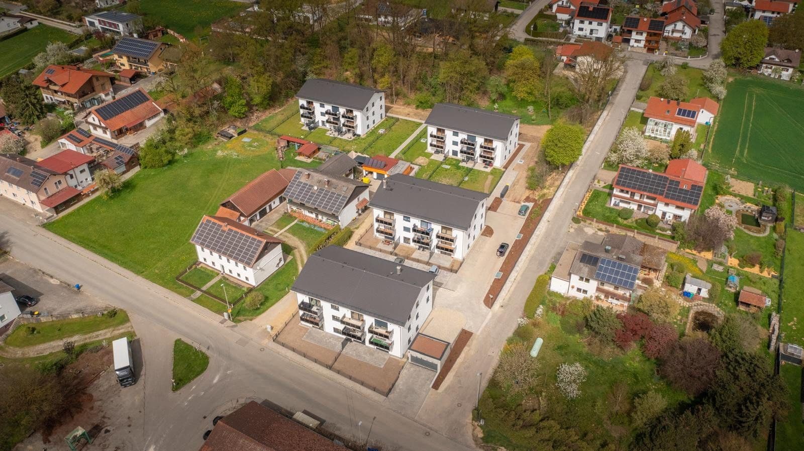 Prenájom bytu 3-izbový 89 m², Hauptstr. 39a, Unterdietfurt, Bavorsko Prenájom bytu 3-izbový 89 m², Hauptstr. 39a, Unterdietfurt, Bavorsko