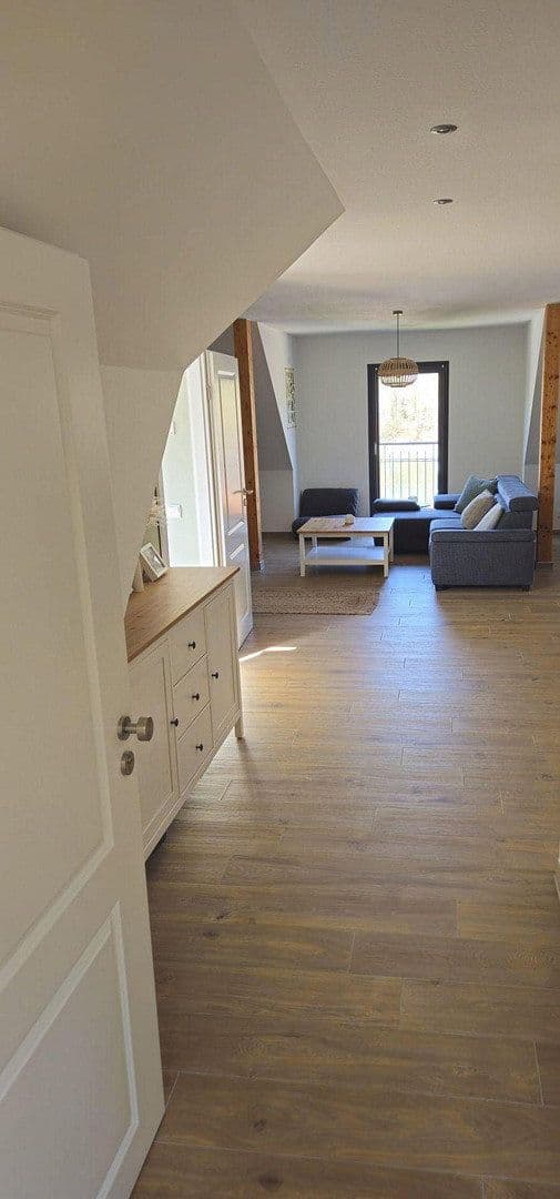 Predaj bytu 3-izbový 92 m², Neustadt am Main, Bavorsko Predaj bytu 3-izbový 92 m², Neustadt am Main, Bavorsko