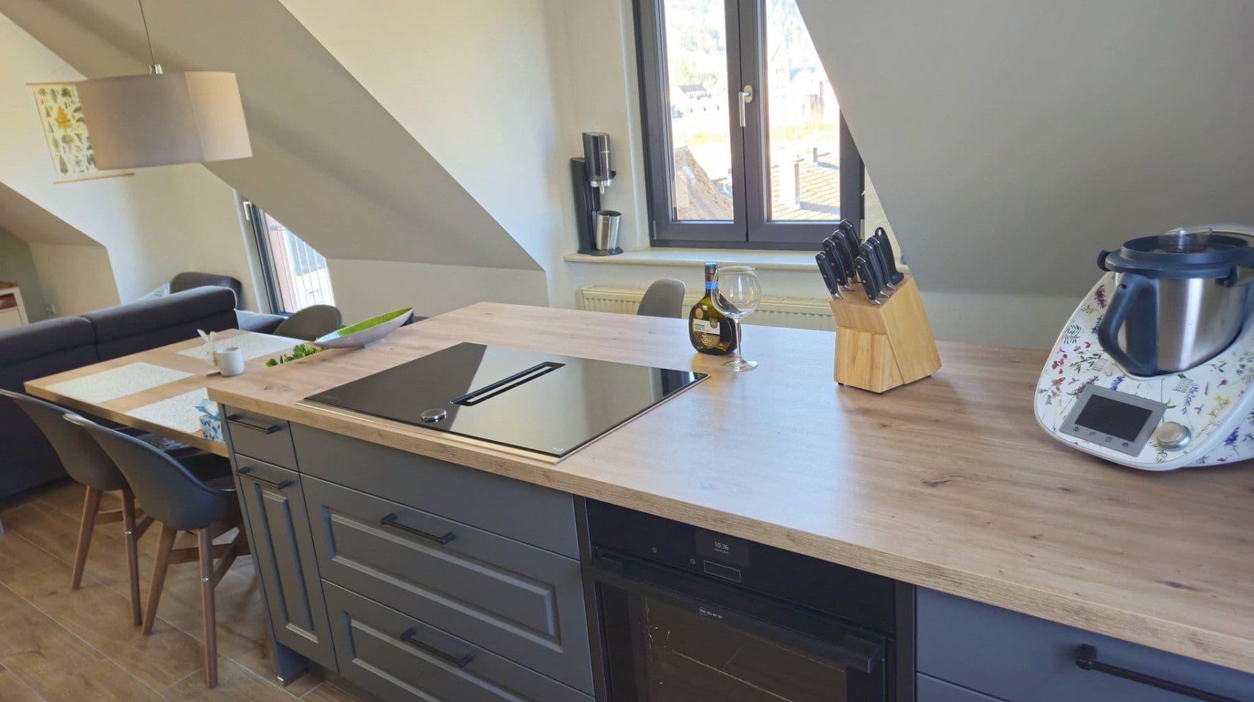 Predaj bytu 3-izbový 92 m², Neustadt am Main, Bavorsko Predaj bytu 3-izbový 92 m², Neustadt am Main, Bavorsko