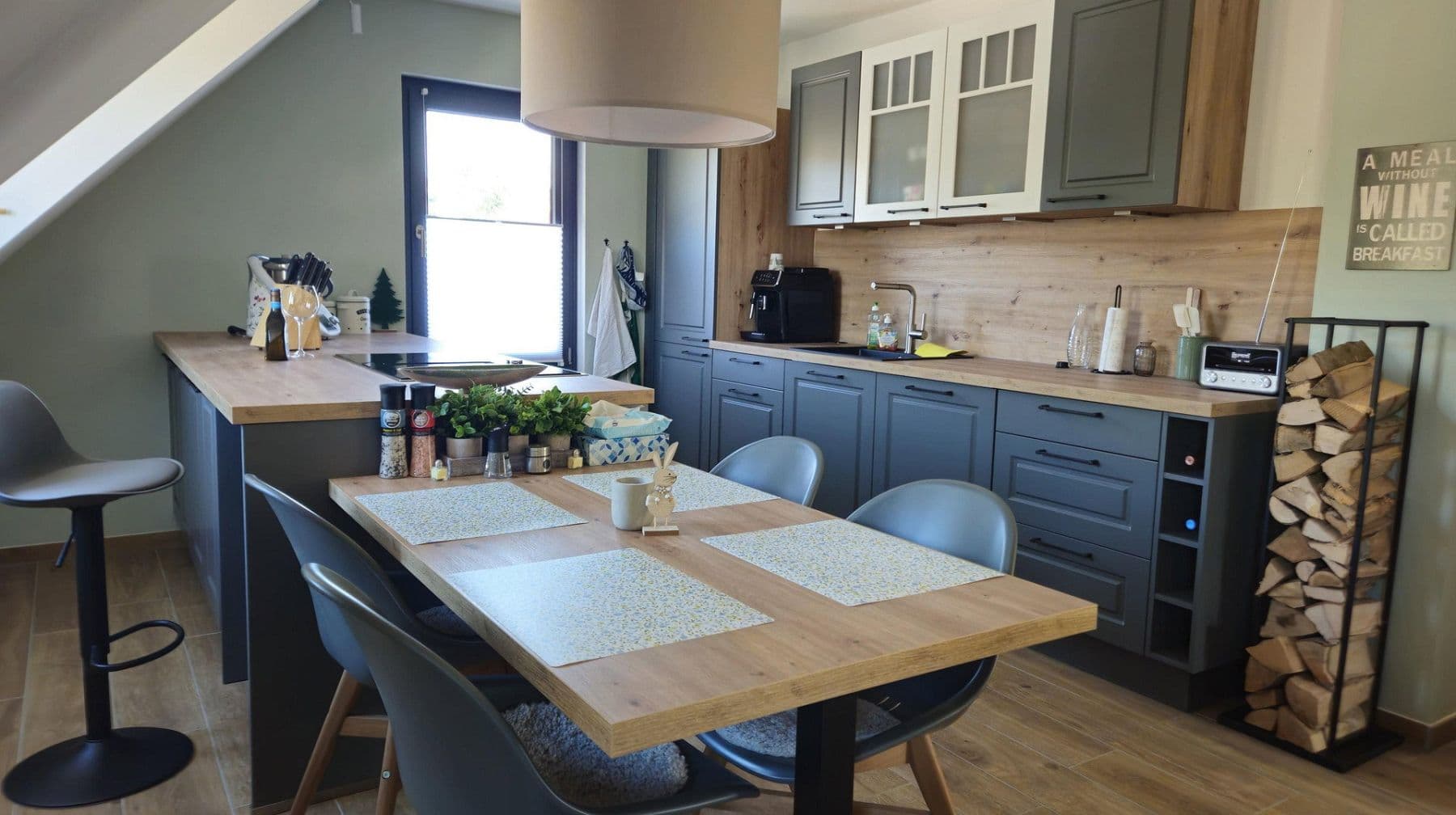 Predaj bytu 3-izbový 92 m², Neustadt am Main, Bavorsko Predaj bytu 3-izbový 92 m², Neustadt am Main, Bavorsko