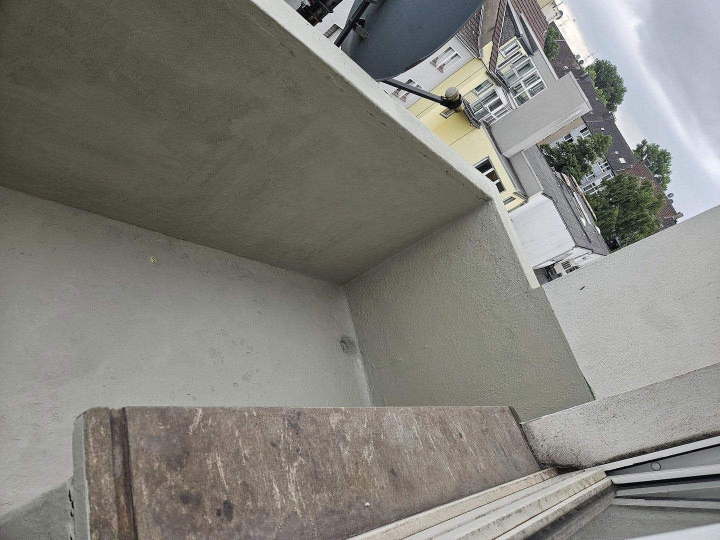 Prenájom bytu 3-izbový 62 m², Wanheimer Str. 13, Duisburg, Severné Porýnie - Westfálsko Prenájom bytu 3-izbový 62 m², Wanheimer Str. 13, Duisburg, Severné Porýnie - Westfálsko