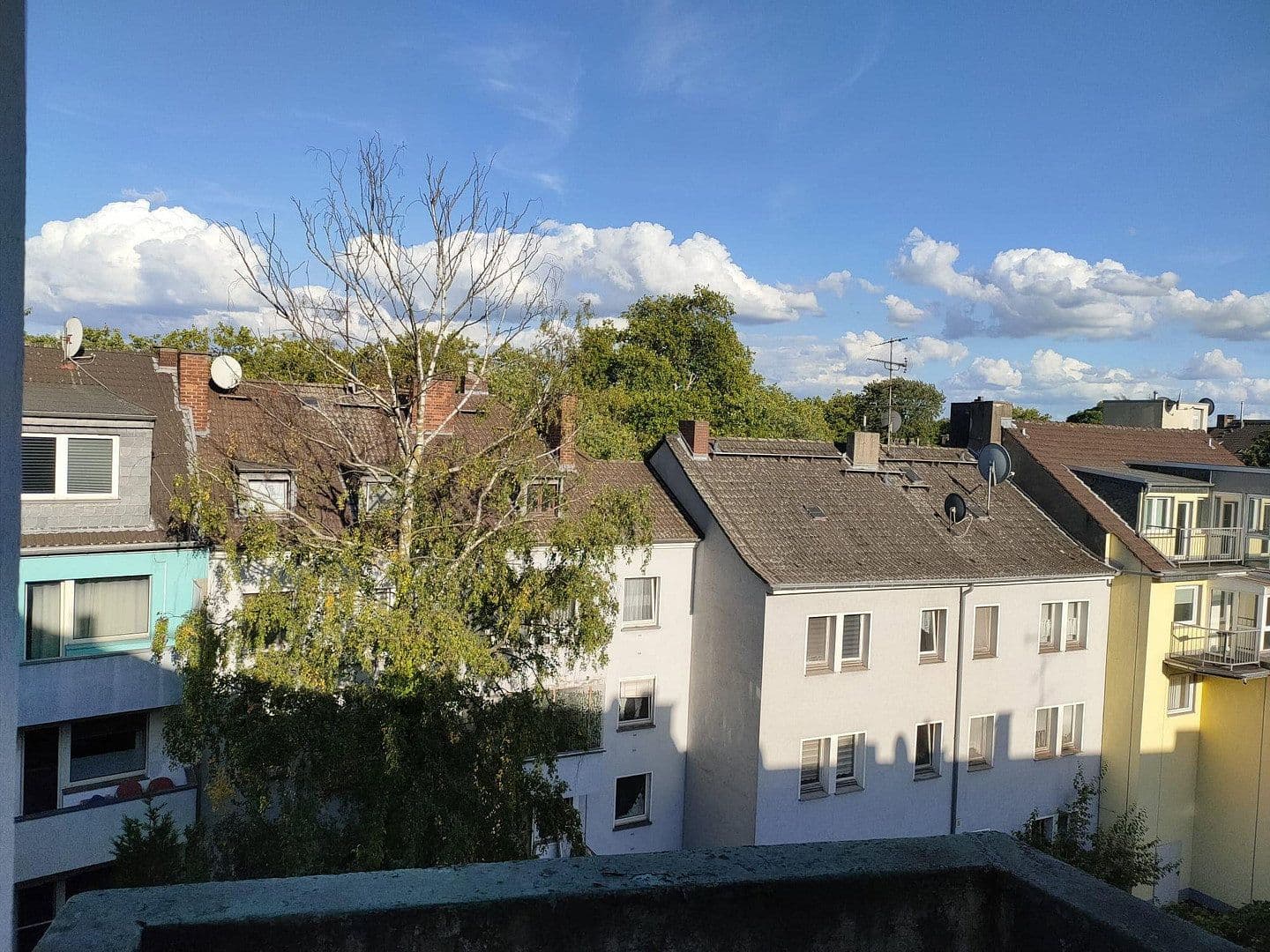 Prenájom bytu 3-izbový 62 m², Wanheimer Str. 13, Duisburg, Severné Porýnie - Westfálsko Prenájom bytu 3-izbový 62 m², Wanheimer Str. 13, Duisburg, Severné Porýnie - Westfálsko