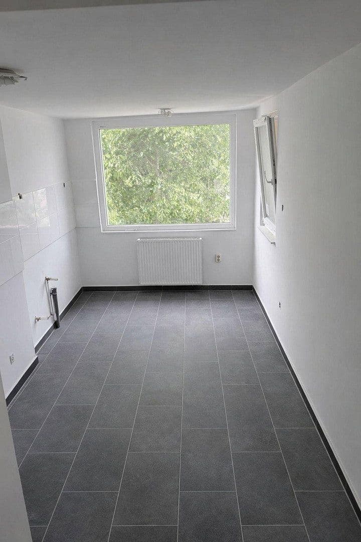 Prenájom domu 184 m², pozemek 1.300 m², Berlin, Berlín Prenájom domu 184 m², pozemek 1.300 m², Berlin, Berlín