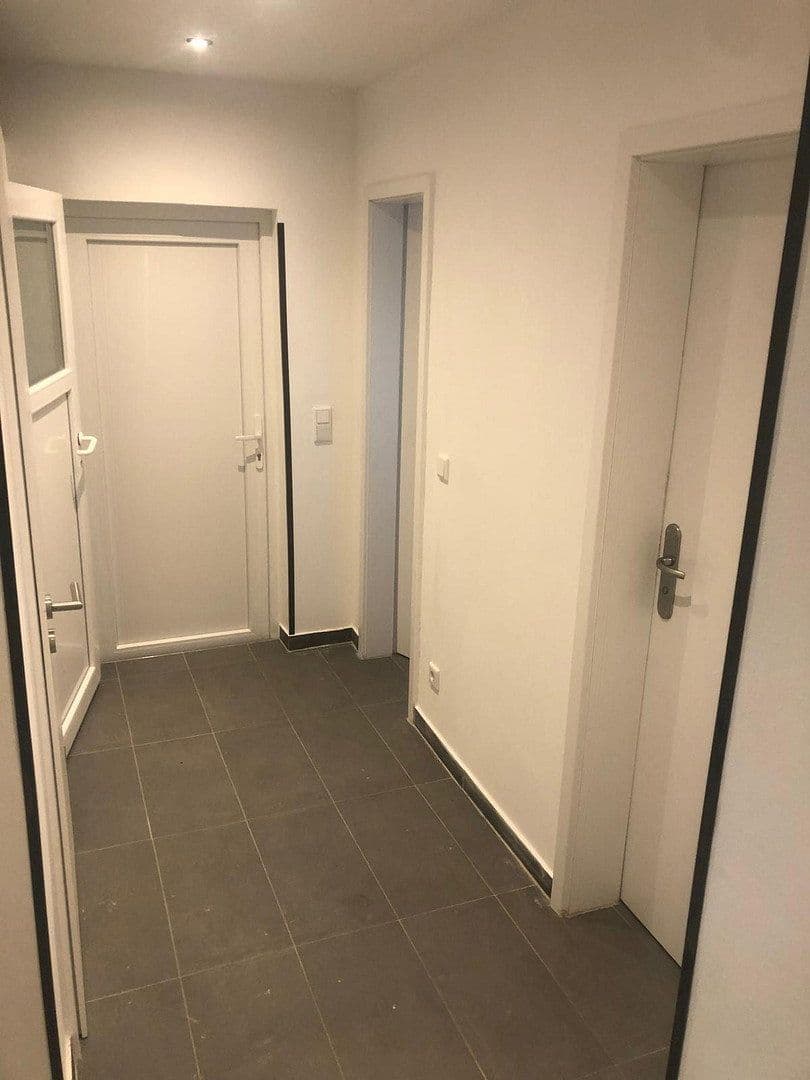 Prenájom domu 184 m², pozemek 1.300 m², Berlin, Berlín Prenájom domu 184 m², pozemek 1.300 m², Berlin, Berlín