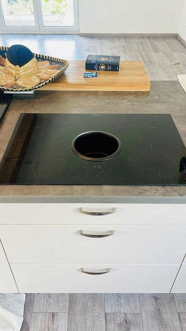 Prenájom bytu 3-izbový 110 m², Gwinnerstraße 35, Frankfurt am Main, Hesensko Prenájom bytu 3-izbový 110 m², Gwinnerstraße 35, Frankfurt am Main, Hesensko