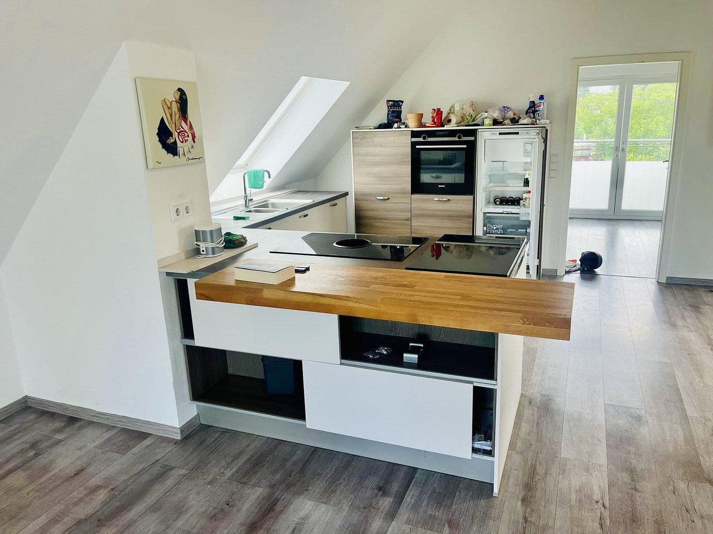 Prenájom bytu 3-izbový 110 m², Gwinnerstraße 35, Frankfurt am Main, Hesensko Prenájom bytu 3-izbový 110 m², Gwinnerstraße 35, Frankfurt am Main, Hesensko