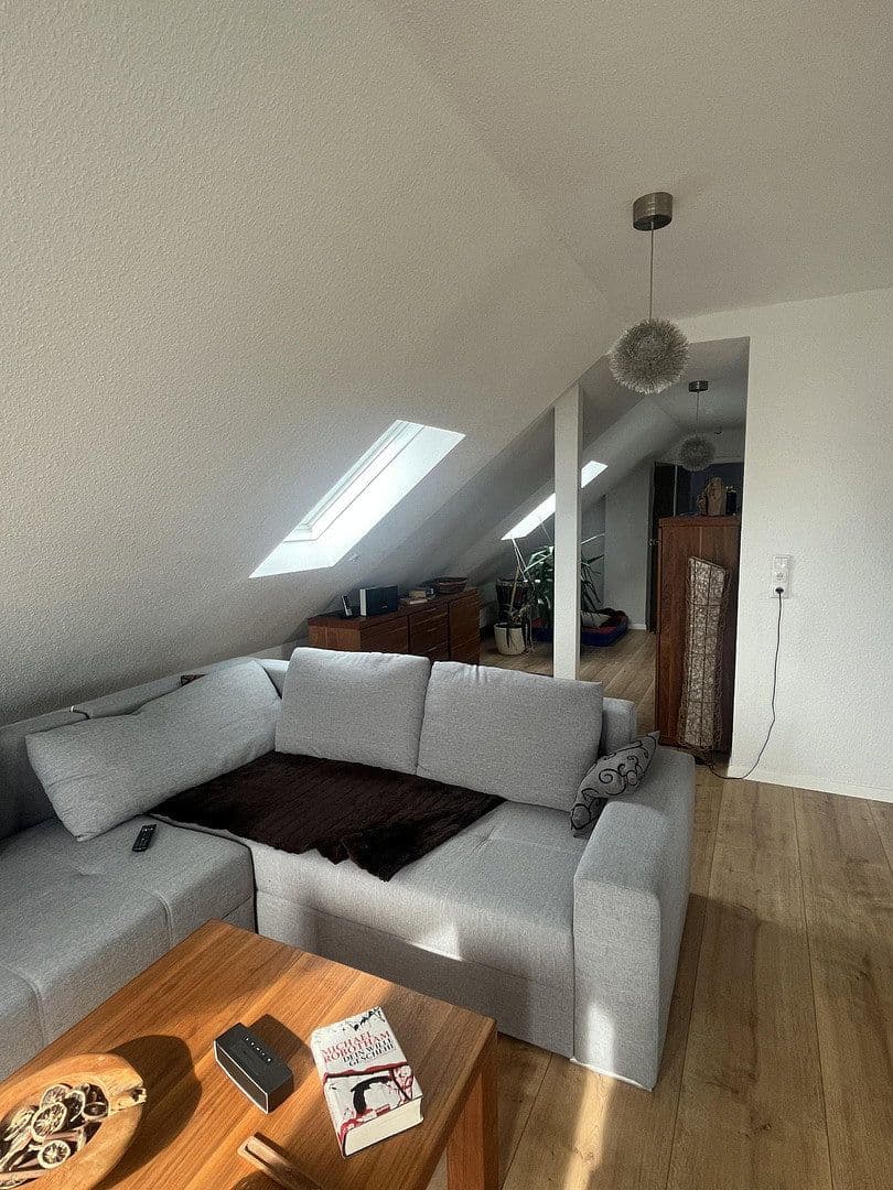 Prenájom bytu 4-izbový 91 m², Westerwaldstraße 5, Limburg an der Lahn, Hesensko Prenájom bytu 4-izbový 91 m², Westerwaldstraße 5, Limburg an der Lahn, Hesensko