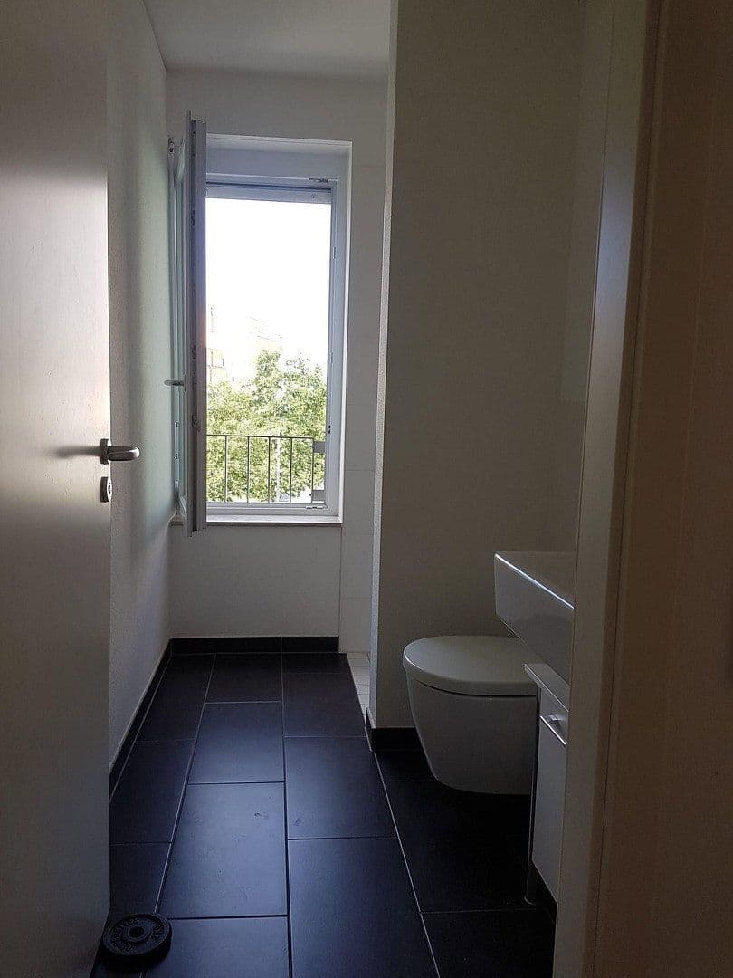 Predaj bytu 4-izbový 103 m², Frankfurt, Hesensko Predaj bytu 4-izbový 103 m², Frankfurt, Hesensko