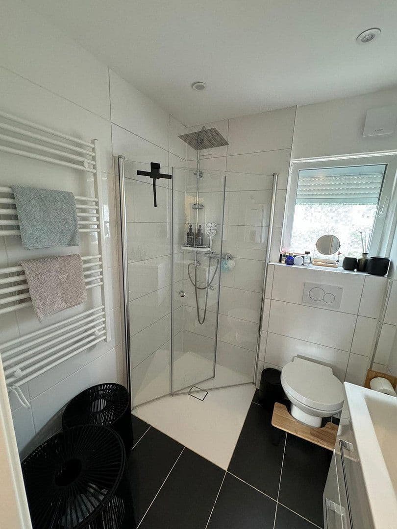 Prenájom bytu 3-izbový 60 m², Kernen im Remstal, Bádensko-Wurttembersko Prenájom bytu 3-izbový 60 m², Kernen im Remstal, Bádensko-Wurttembersko