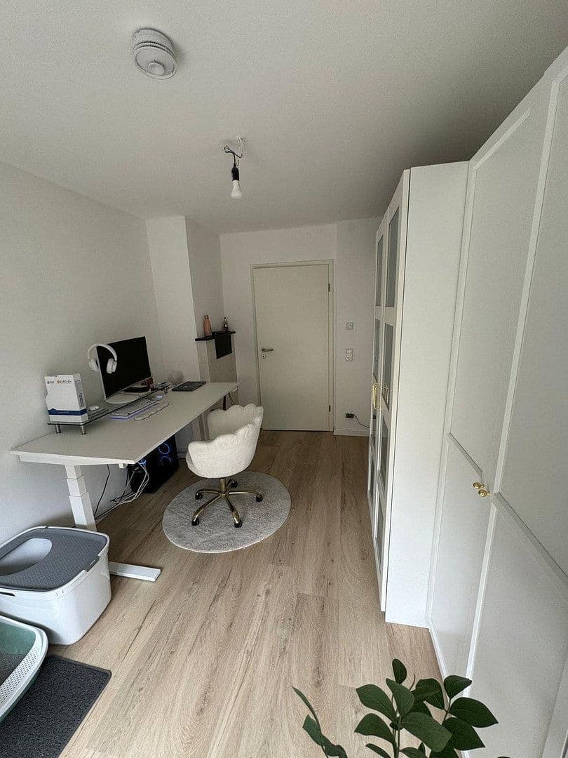 Prenájom bytu 3-izbový 60 m², Kernen im Remstal, Bádensko-Wurttembersko Prenájom bytu 3-izbový 60 m², Kernen im Remstal, Bádensko-Wurttembersko