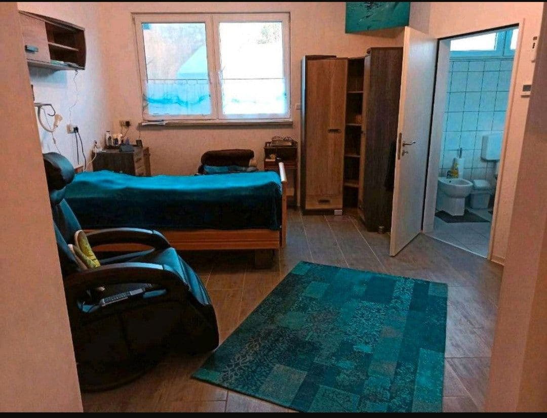 Predaj domu 500 m², pozemek 7.000 m², Altenkirchen (Westerwald), Porýnie-Falcko Predaj domu 500 m², pozemek 7.000 m², Altenkirchen (Westerwald), Porýnie-Falcko