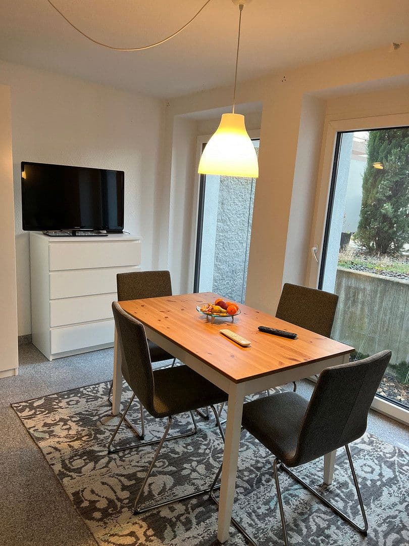 Prenájom bytu 1-izbový 46 m², Stuttgart, Bádensko-Wurttembersko Prenájom bytu 1-izbový 46 m², Stuttgart, Bádensko-Wurttembersko