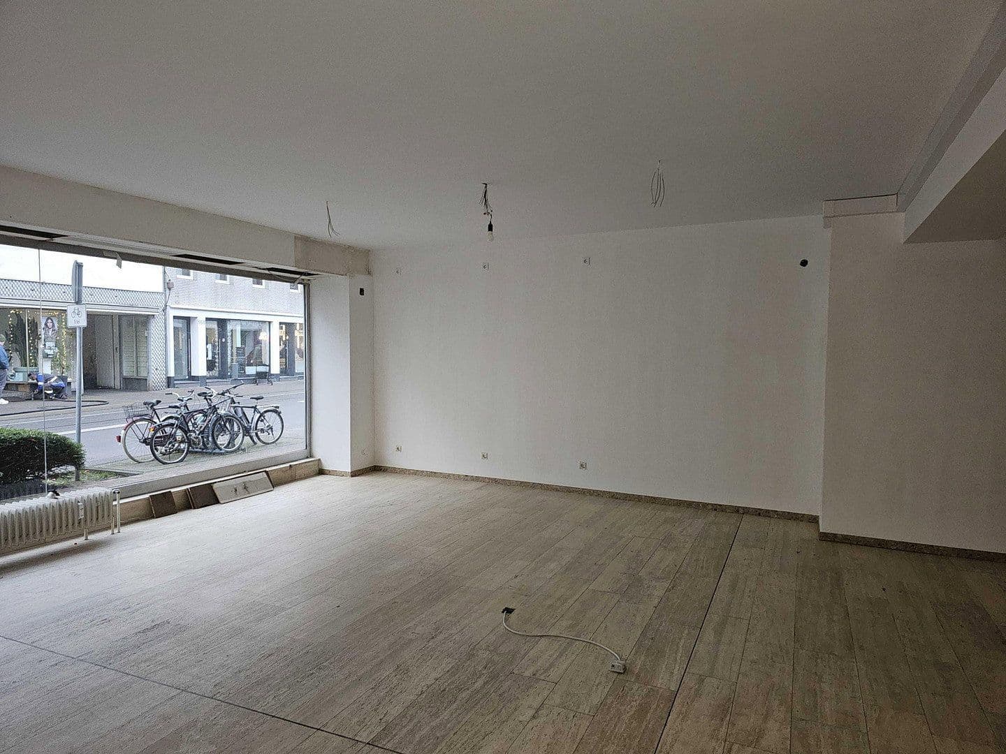 Prenájom nebytového priestoru 130 m², Hauptstrasse 155, Frechen, Severné Porýnie - Westfálsko Prenájom nebytového priestoru 130 m², Hauptstrasse 155, Frechen, Severné Porýnie - Westfálsko