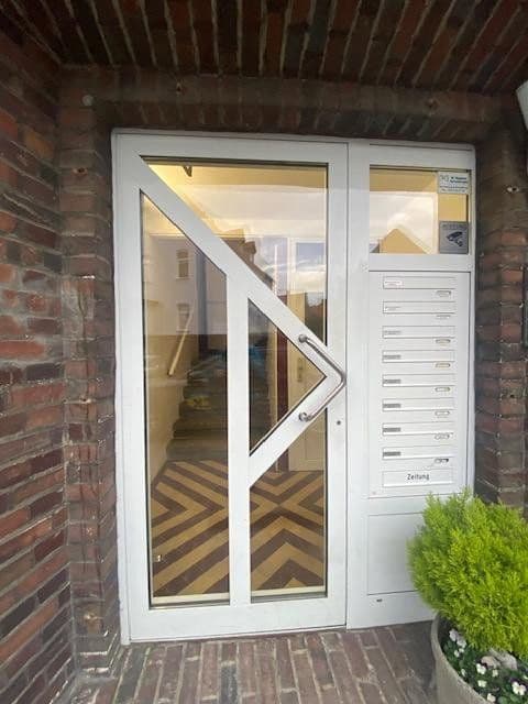 Prenájom bytu 2-izbový 60 m², Hannover, Dolné Sasko Prenájom bytu 2-izbový 60 m², Hannover, Dolné Sasko