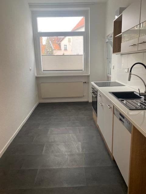 Prenájom bytu 2-izbový 60 m², Hannover, Dolné Sasko Prenájom bytu 2-izbový 60 m², Hannover, Dolné Sasko