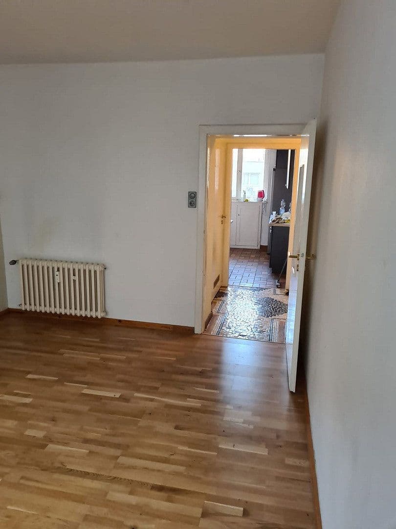 Prenájom bytu 2-izbový 56 m², Düsseldorf, Severné Porýnie - Westfálsko Prenájom bytu 2-izbový 56 m², Düsseldorf, Severné Porýnie - Westfálsko