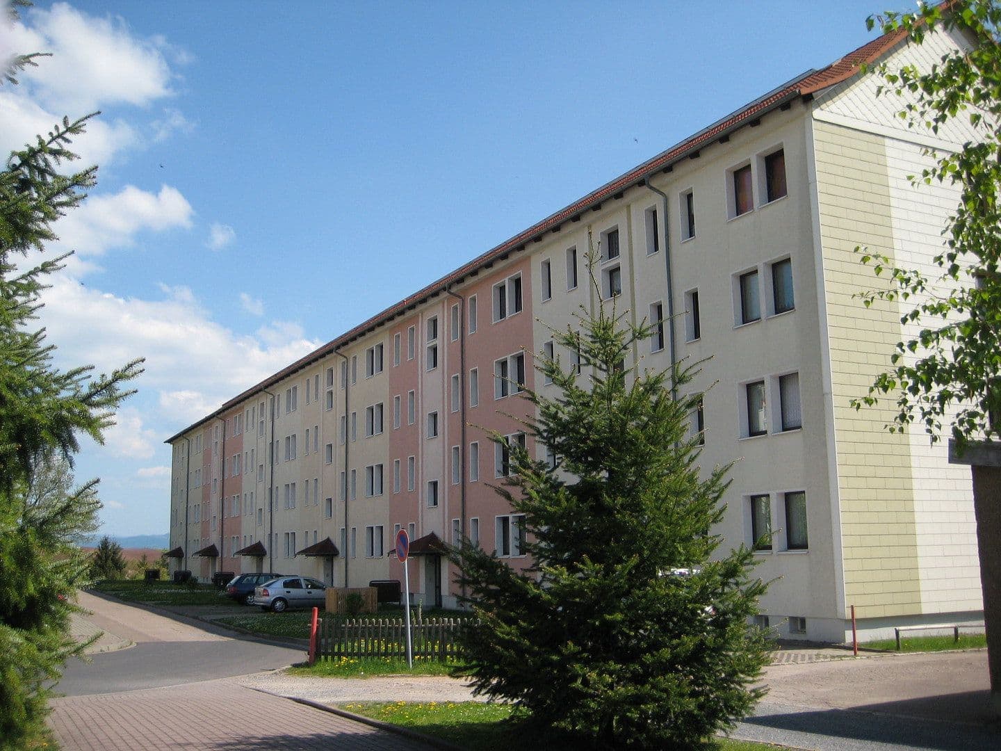Prenájom bytu 3-izbový 60 m², Aufbaustrasse 43, Am Ohmberg, Durínsko Prenájom bytu 3-izbový 60 m², Aufbaustrasse 43, Am Ohmberg, Durínsko