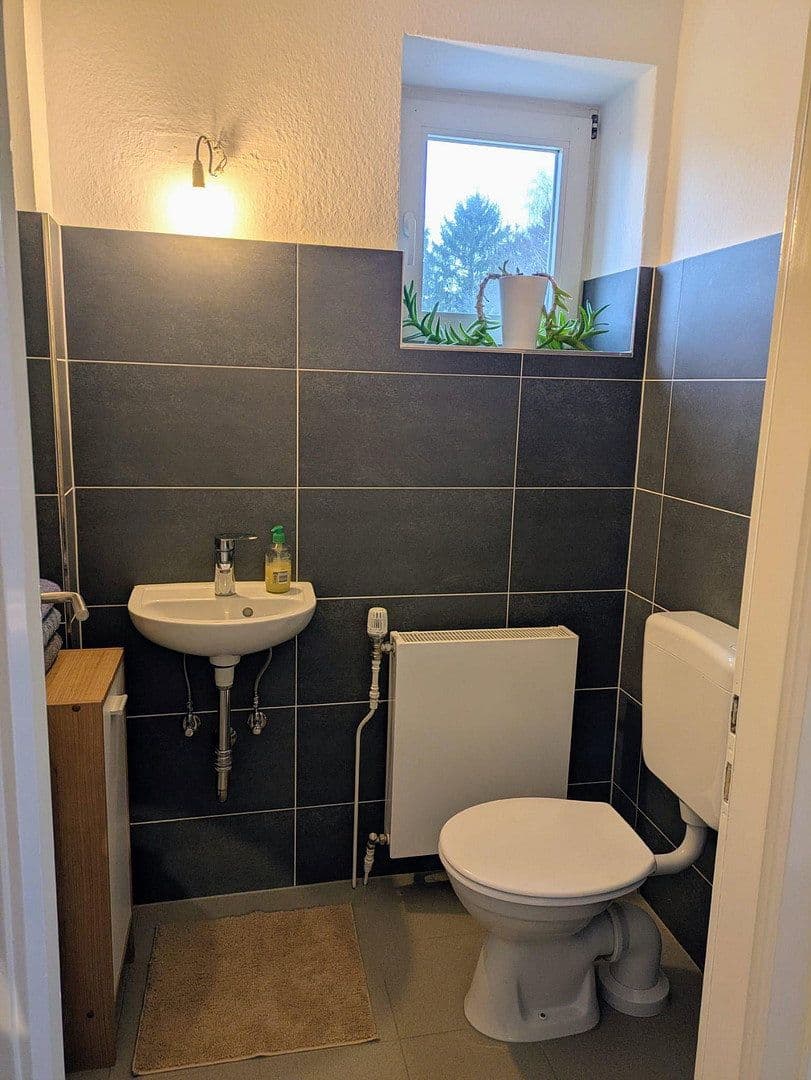 Prenájom domu 120 m², pozemek 500 m², Hollenbek, Šlezvicko-Holštajnsko Prenájom domu 120 m², pozemek 500 m², Hollenbek, Šlezvicko-Holštajnsko