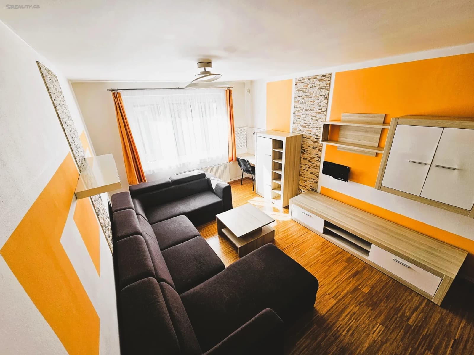 Prenájom bytu 3-izbový 73 m², Tuchorazská, Praha, Praha Prenájom bytu 3-izbový 73 m², Tuchorazská, Praha, Praha