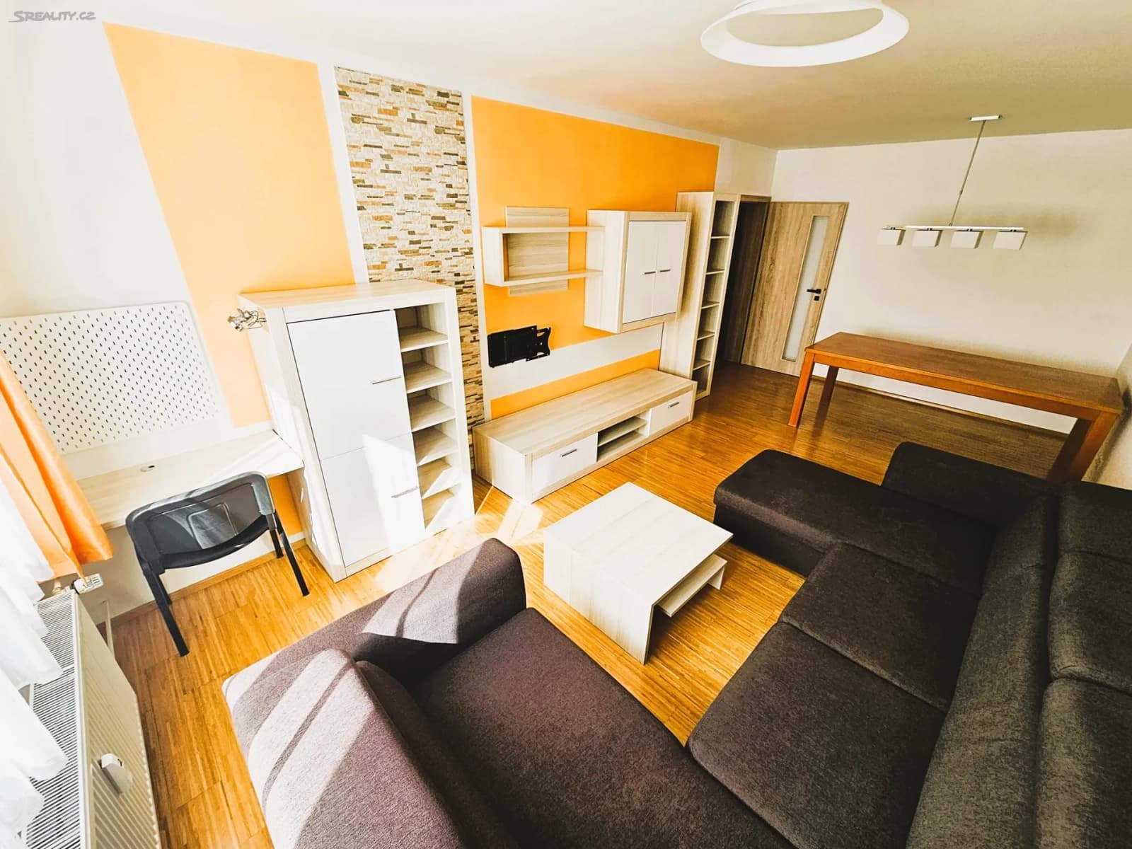 Prenájom bytu 3-izbový 73 m², Tuchorazská, Praha, Praha Prenájom bytu 3-izbový 73 m², Tuchorazská, Praha, Praha