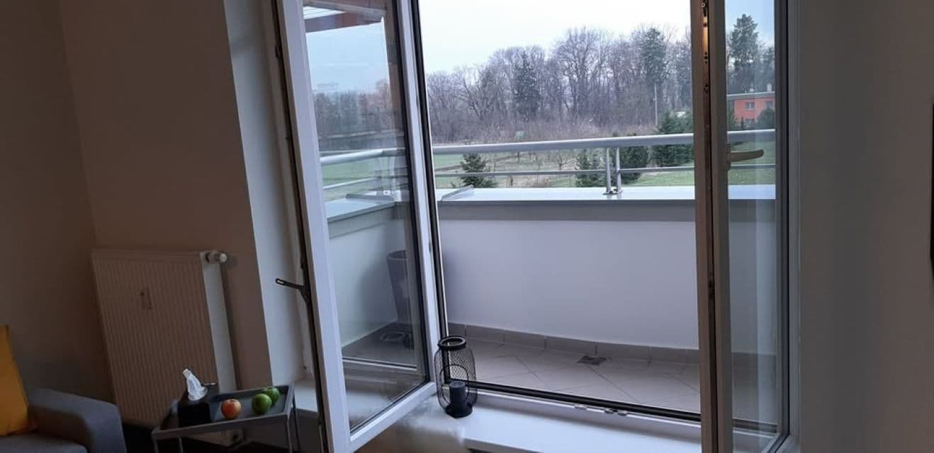 Prenájom bytu 2-izbový 52 m², Mattioliho, Praha, Praha Prenájom bytu 2-izbový 52 m², Mattioliho, Praha, Praha