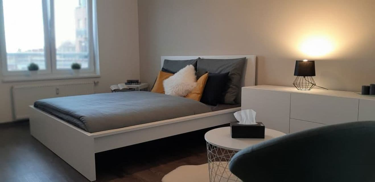 Prenájom bytu 2-izbový 52 m², Mattioliho, Praha, Praha Prenájom bytu 2-izbový 52 m², Mattioliho, Praha, Praha