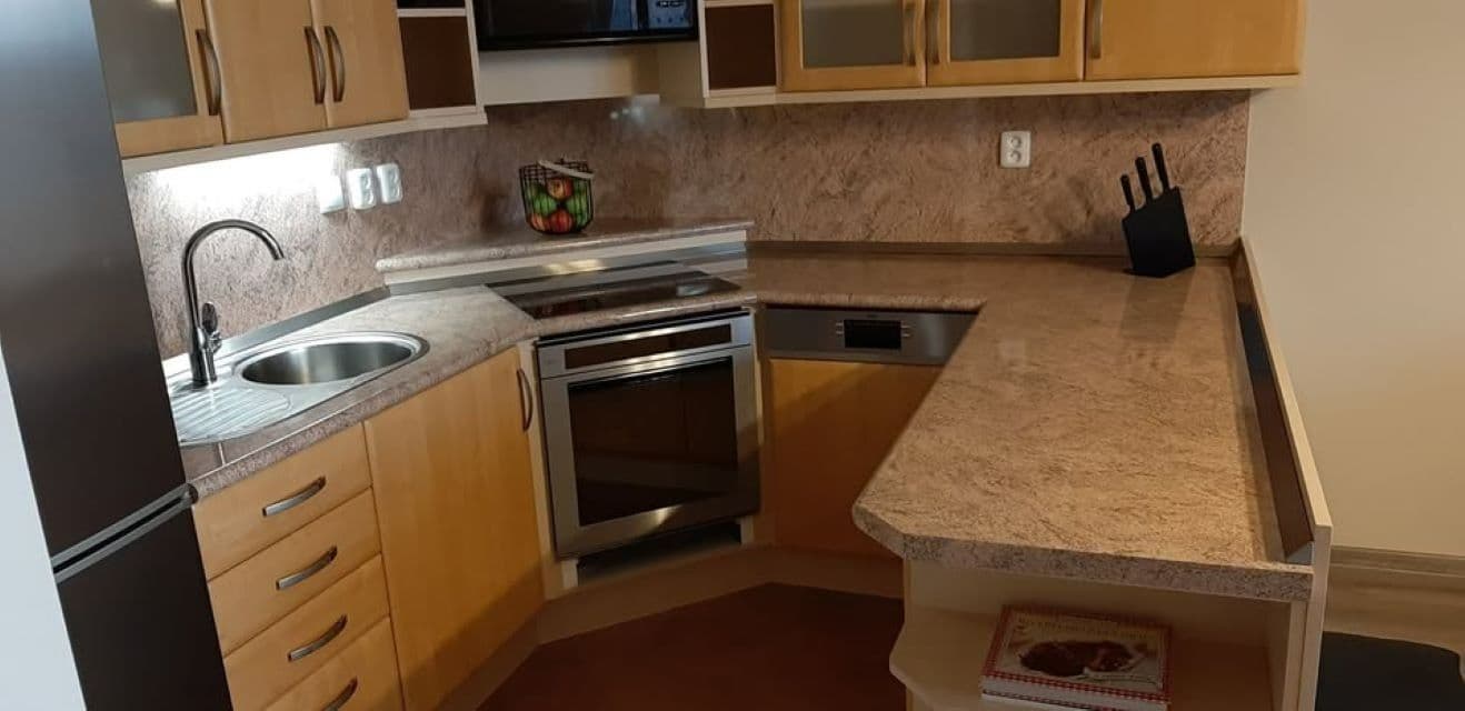 Prenájom bytu 2-izbový 52 m², Mattioliho, Praha, Praha Prenájom bytu 2-izbový 52 m², Mattioliho, Praha, Praha