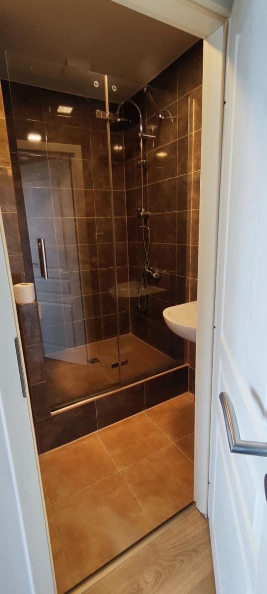 Prenájom bytu Garsoniéra 27 m², Rozcestí, Ústí nad Labem, Ústecký kraj Prenájom bytu Garsoniéra 27 m², Rozcestí, Ústí nad Labem, Ústecký kraj