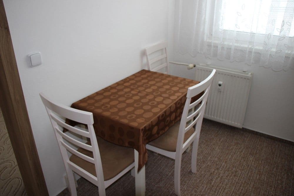 Prenájom bytu 2-izbový 45 m², Podlesí III, Zlín, Zlínský kraj Prenájom bytu 2-izbový 45 m², Podlesí III, Zlín, Zlínský kraj