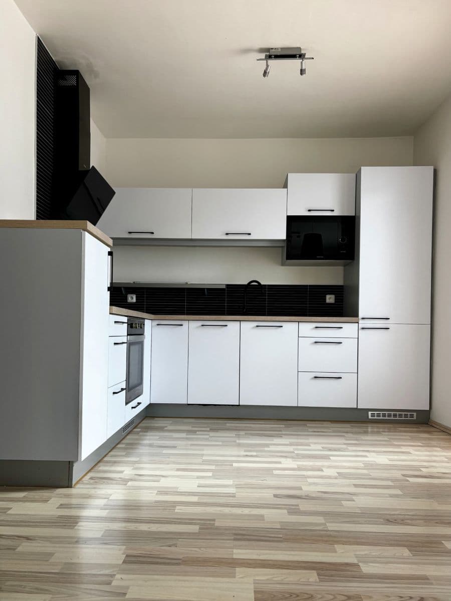 Predaj bytu 2-izbový 58 m², Čeňka Růžičky, Brno, Jihomoravský kraj Predaj bytu 2-izbový 58 m², Čeňka Růžičky, Brno, Jihomoravský kraj