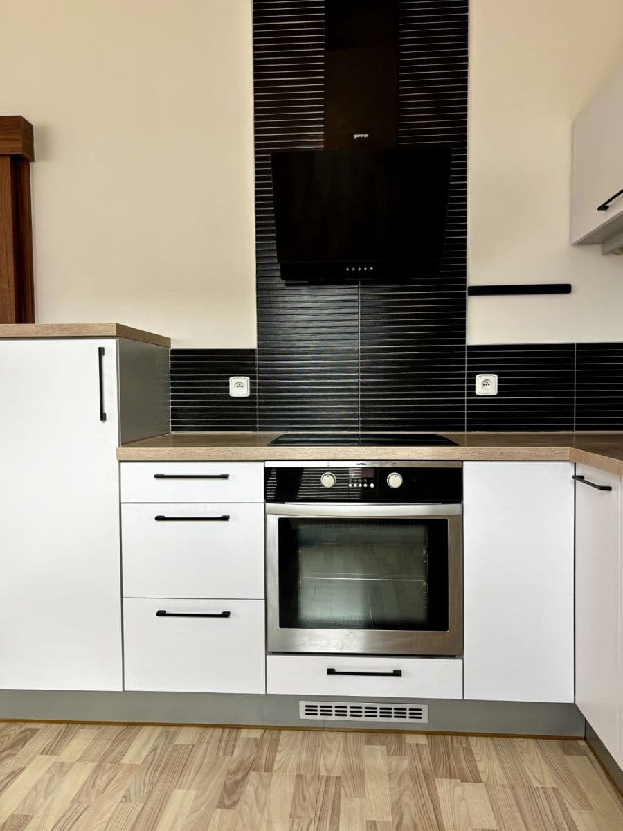 Predaj bytu 2-izbový 58 m², Čeňka Růžičky, Brno, Jihomoravský kraj Predaj bytu 2-izbový 58 m², Čeňka Růžičky, Brno, Jihomoravský kraj