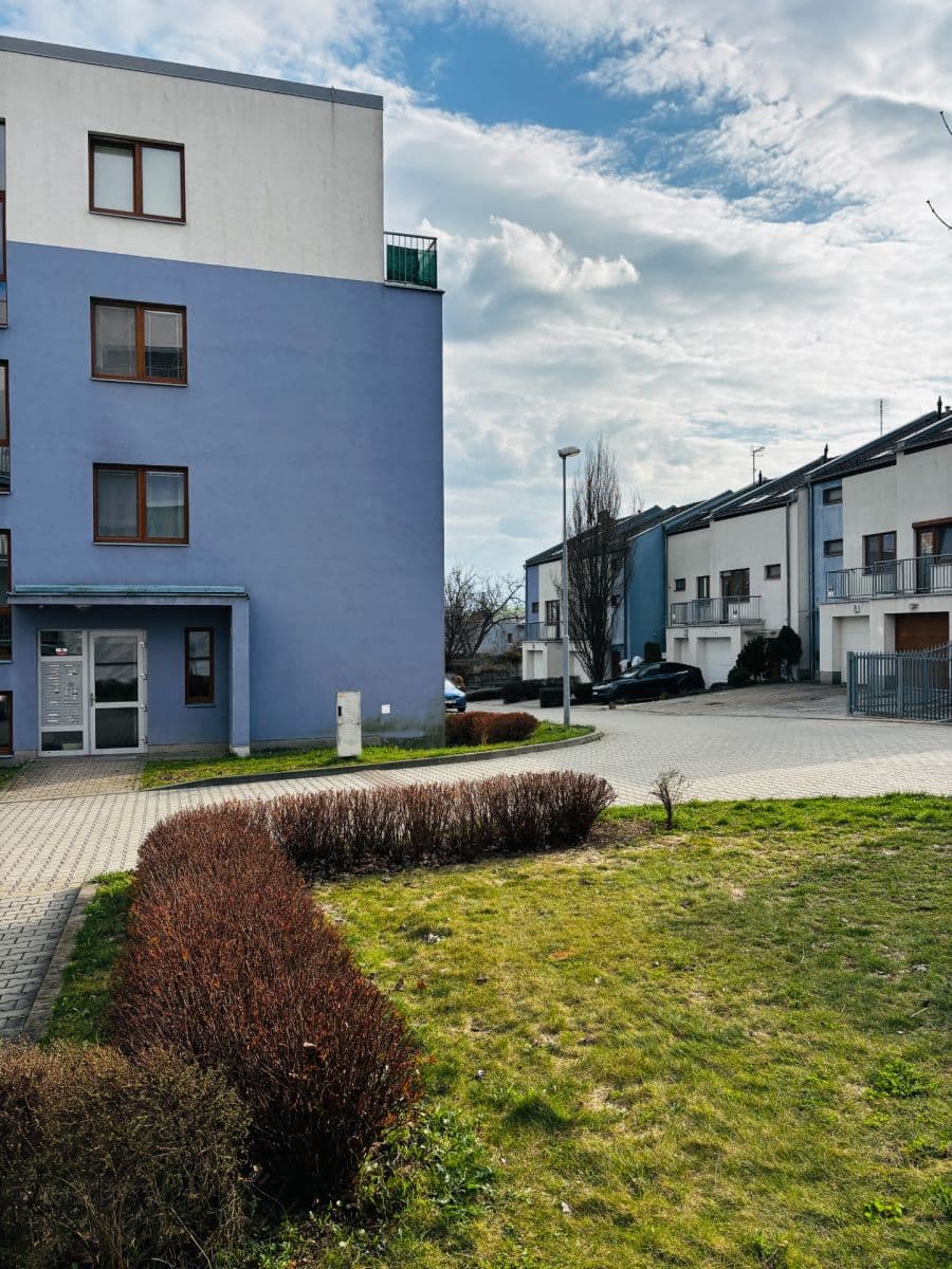 Predaj bytu 2-izbový 58 m², Čeňka Růžičky, Brno, Jihomoravský kraj Predaj bytu 2-izbový 58 m², Čeňka Růžičky, Brno, Jihomoravský kraj