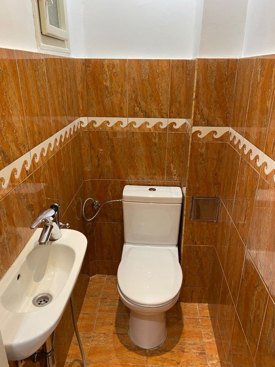 Prenájom bytu 2-izbový 46 m², Kafkova, Praha, Praha Prenájom bytu 2-izbový 46 m², Kafkova, Praha, Praha