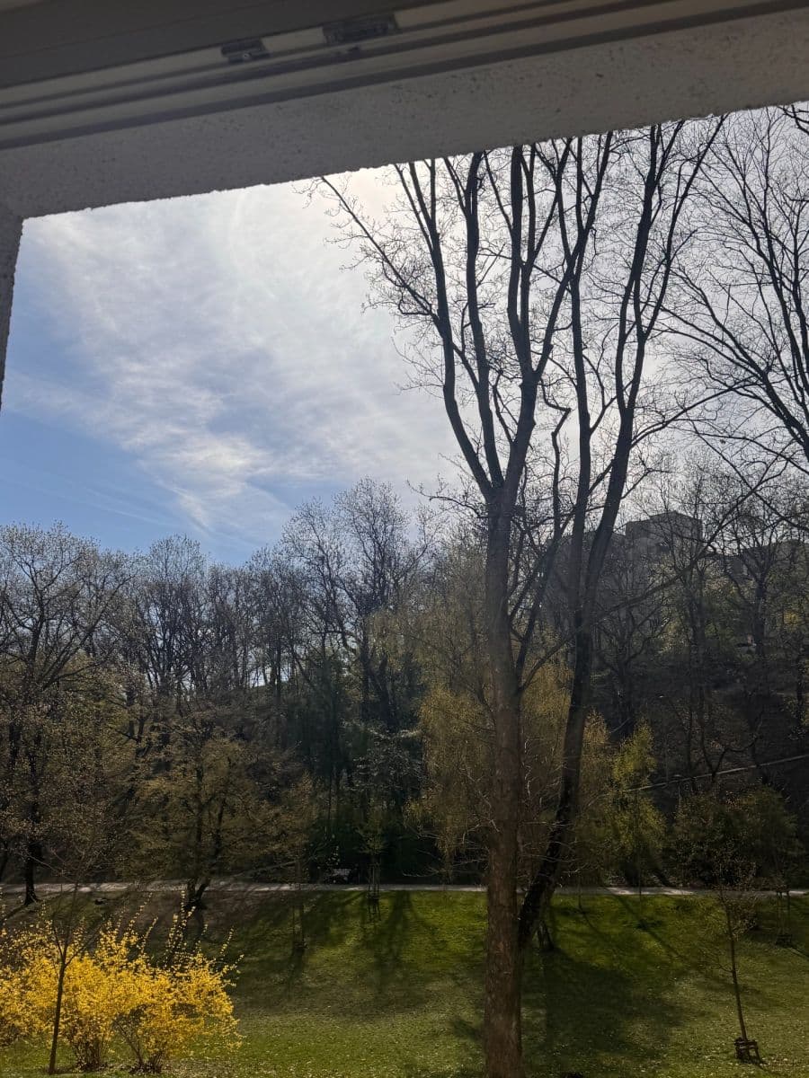 Prenájom bytu Garsoniéra 28 m², Jaurisova, Praha, Praha Prenájom bytu Garsoniéra 28 m², Jaurisova, Praha, Praha