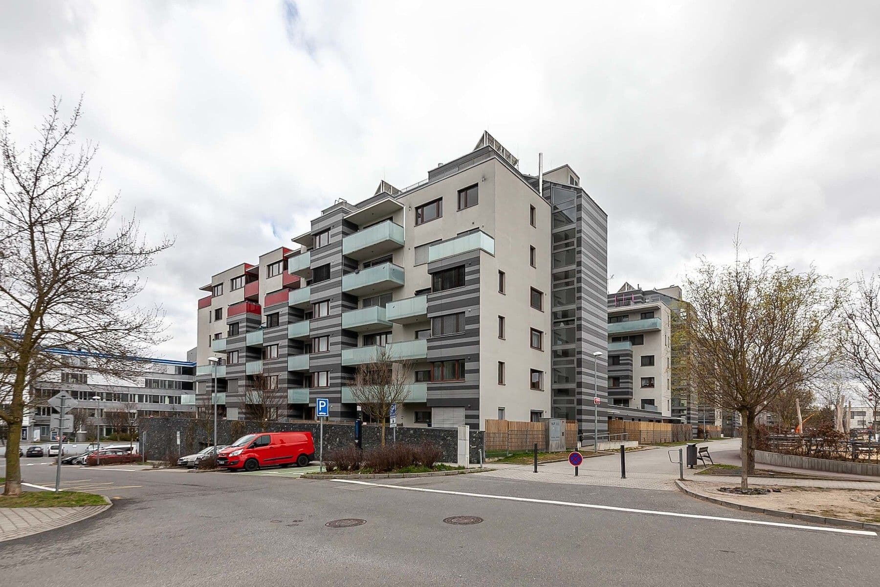 Predaj bytu 2-izbový 66 m², Pod Stolovou horou, Praha, Praha Predaj bytu 2-izbový 66 m², Pod Stolovou horou, Praha, Praha