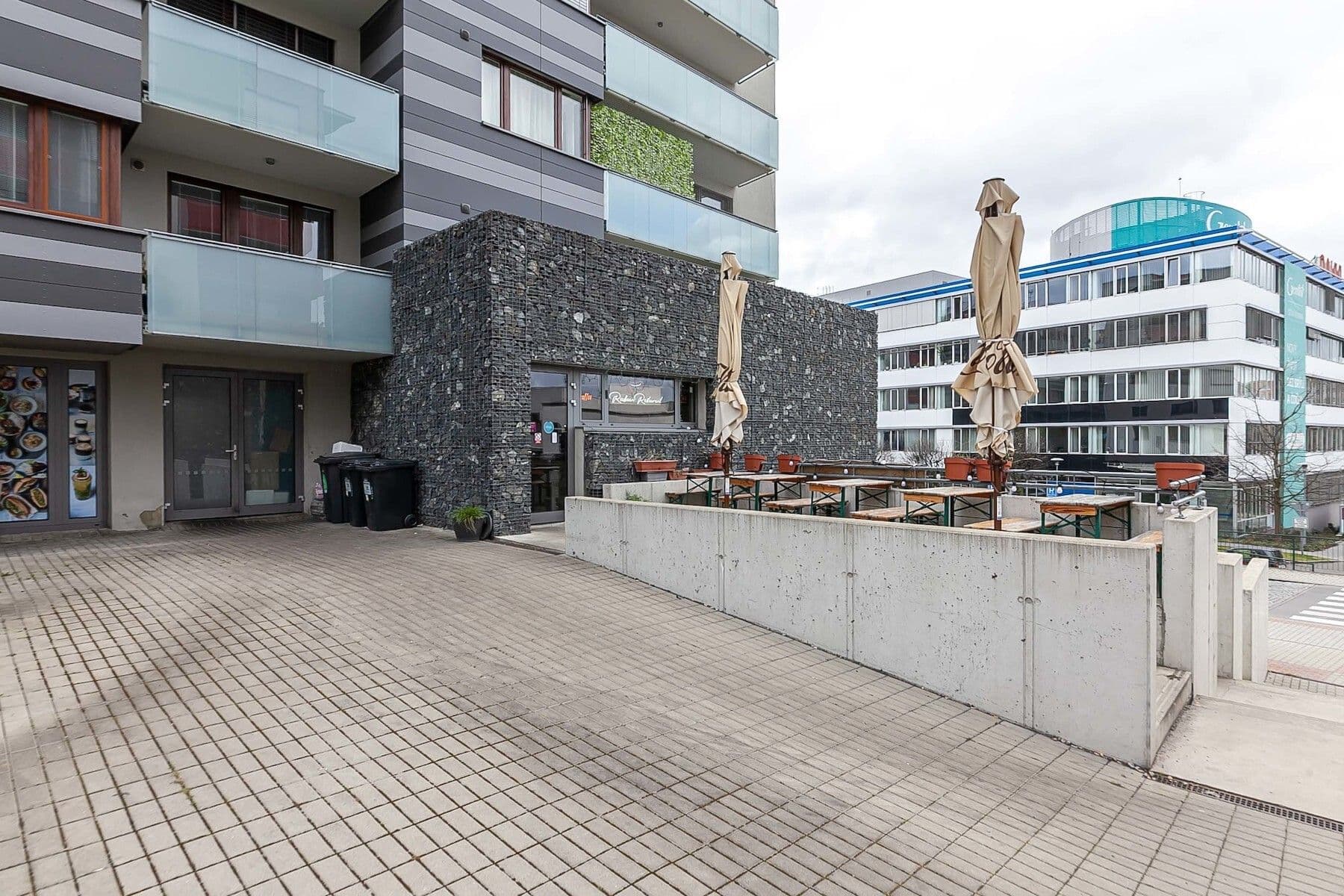 Predaj bytu 2-izbový 66 m², Pod Stolovou horou, Praha, Praha Predaj bytu 2-izbový 66 m², Pod Stolovou horou, Praha, Praha