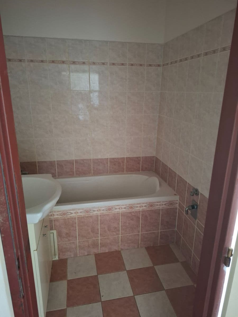 Predaj bytu 2-izbový 44 m², Lodžská, Praha, Praha Predaj bytu 2-izbový 44 m², Lodžská, Praha, Praha