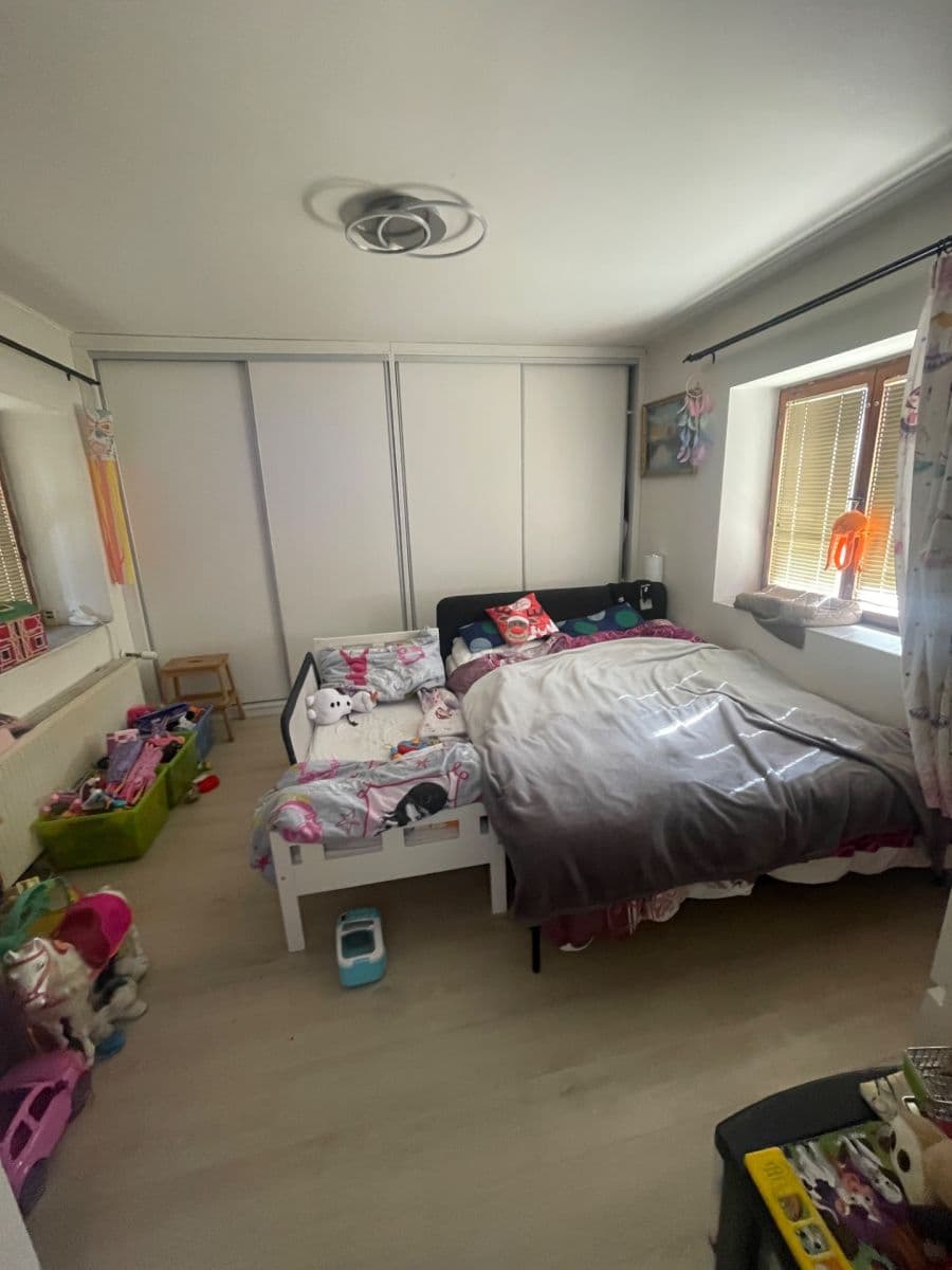 Prenájom domu 75 m², pozemek 340 m², Mladých Běchovic, Praha, Praha Prenájom domu 75 m², pozemek 340 m², Mladých Běchovic, Praha, Praha