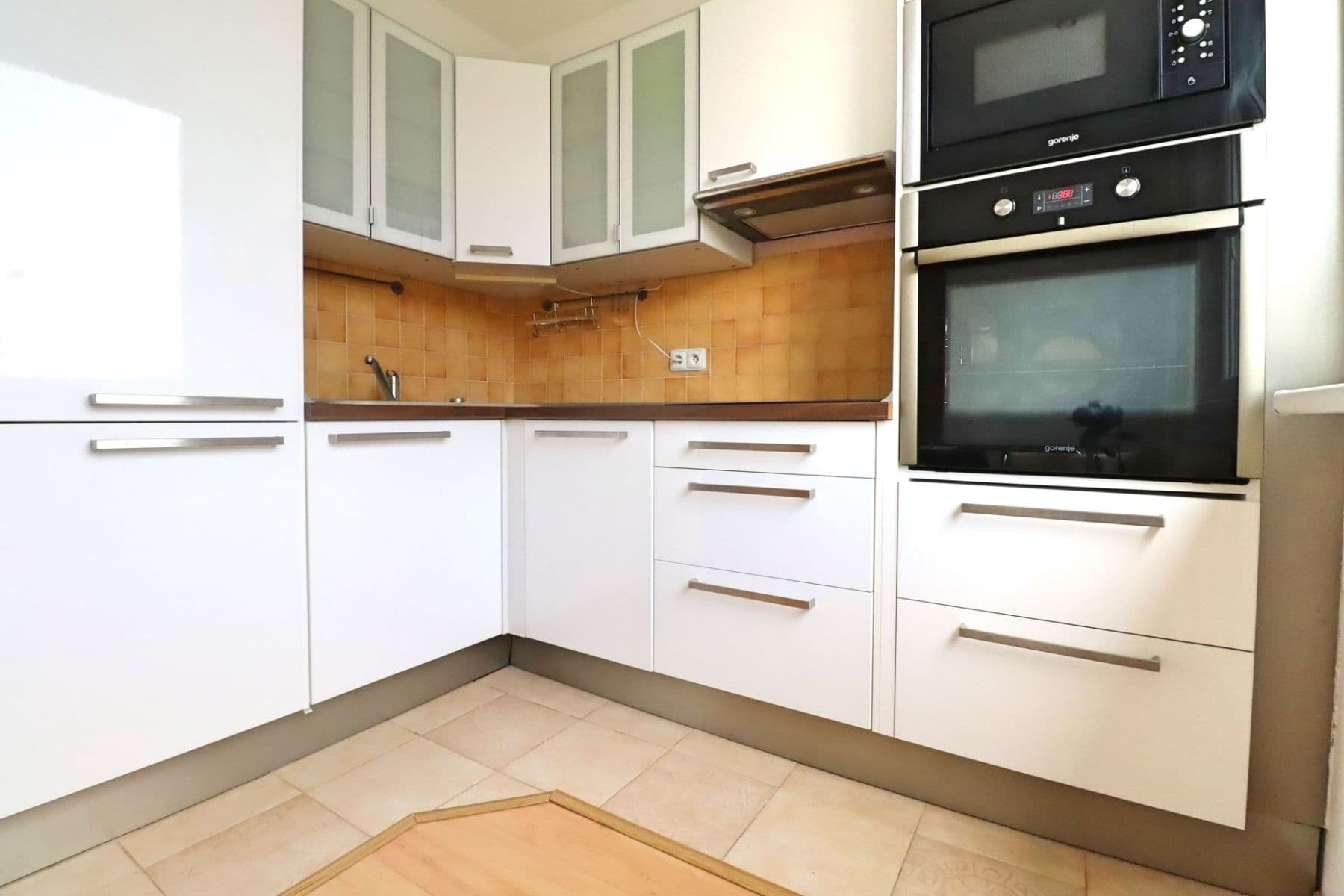 Prenájom bytu 2-izbový 57 m², Chlebovická, Praha, Praha Prenájom bytu 2-izbový 57 m², Chlebovická, Praha, Praha