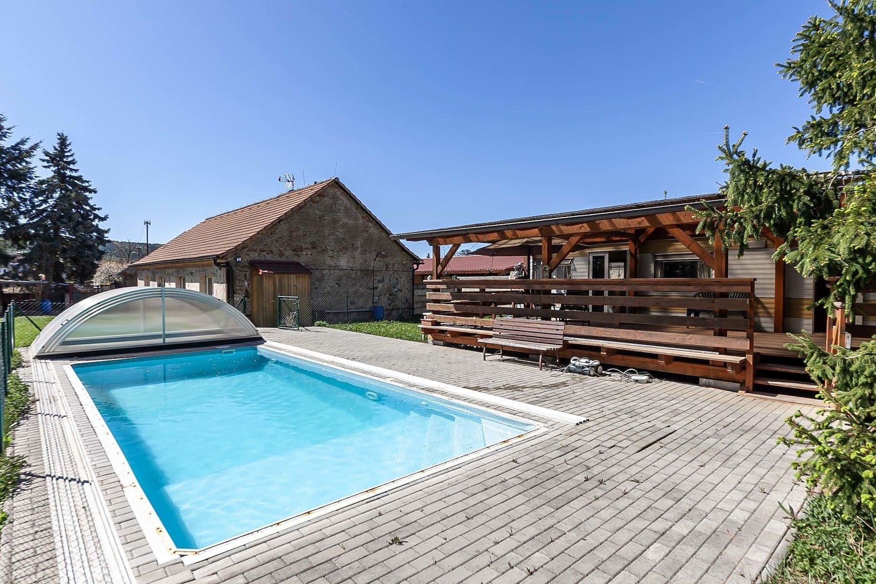 Predaj domu 85 m², pozemek 1.200 m², Krátká, Jesenice, Středočeský kraj Predaj domu 85 m², pozemek 1.200 m², Krátká, Jesenice, Středočeský kraj