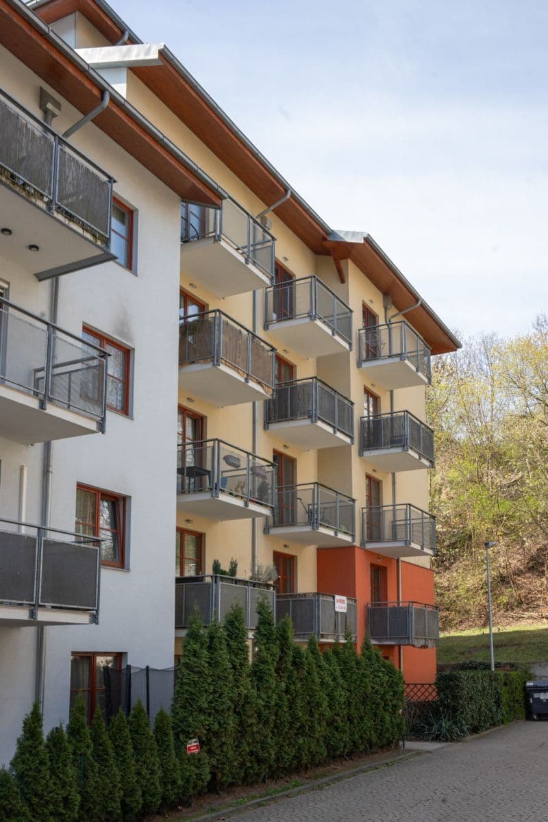 Prenájom bytu 3-izbový 60 m², Paťanka, Praha, Praha Prenájom bytu 3-izbový 60 m², Paťanka, Praha, Praha