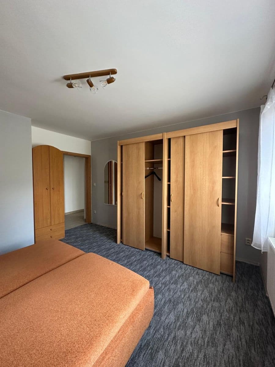 Prenájom bytu 3-izbový 63 m², Bohdalice-Pavlovice, Jihomoravský kraj Prenájom bytu 3-izbový 63 m², Bohdalice-Pavlovice, Jihomoravský kraj