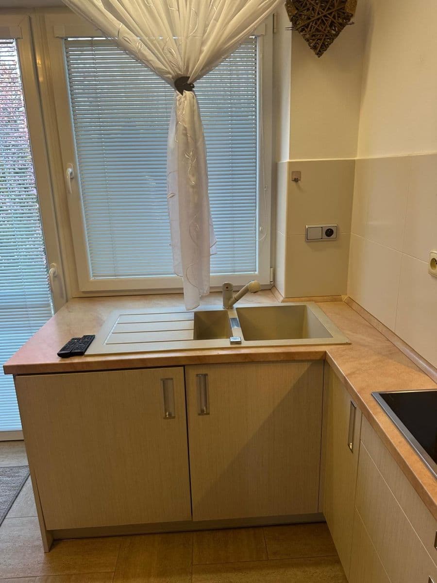 Prenájom bytu 3-izbový 63 m², Bohdalice-Pavlovice, Jihomoravský kraj Prenájom bytu 3-izbový 63 m², Bohdalice-Pavlovice, Jihomoravský kraj