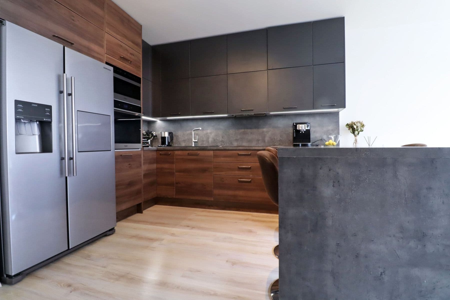 Prenájom bytu 2-izbový 58 m², Tupolevova, Praha, Praha Prenájom bytu 2-izbový 58 m², Tupolevova, Praha, Praha