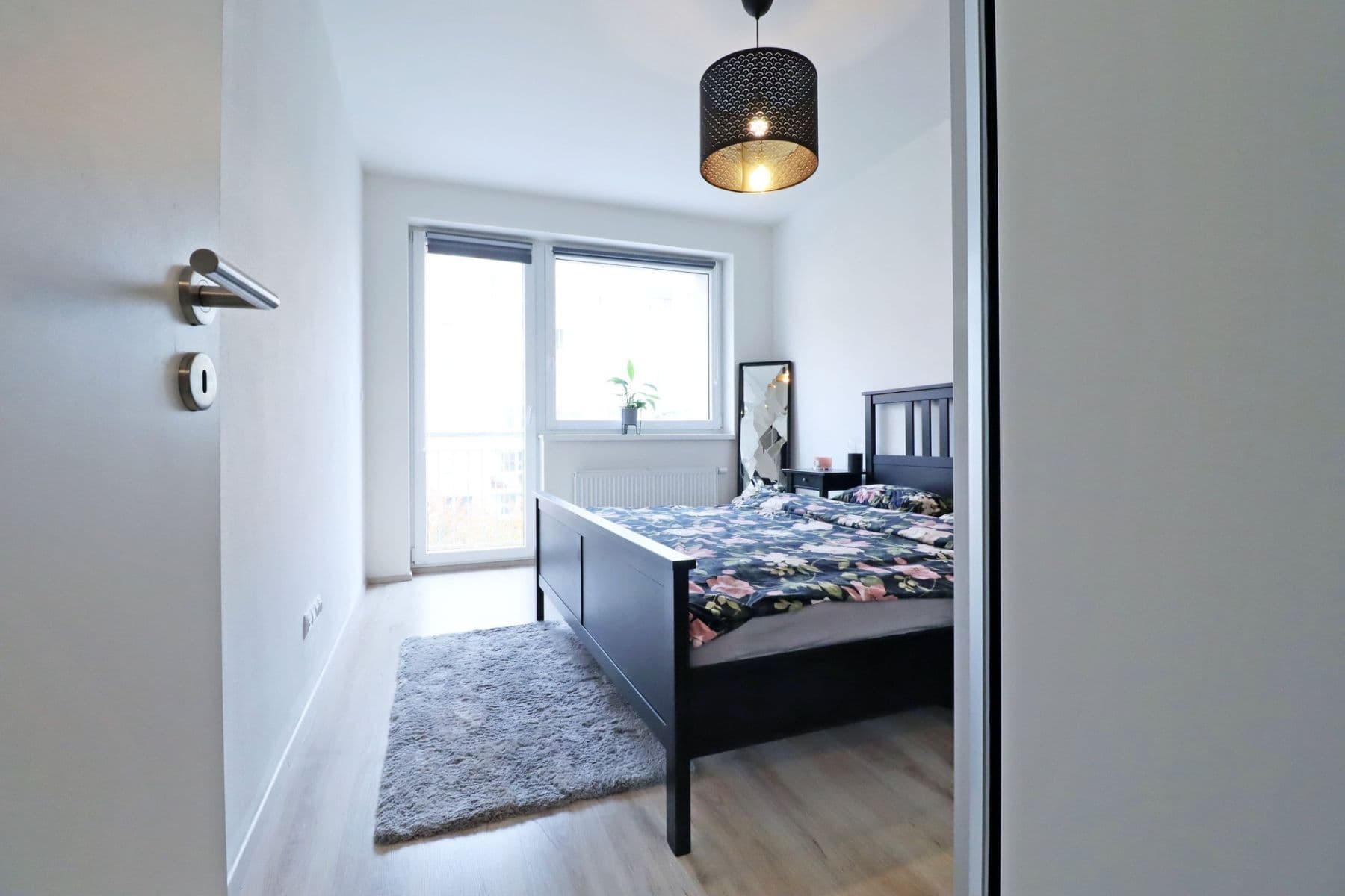 Prenájom bytu 2-izbový 58 m², Tupolevova, Praha, Praha Prenájom bytu 2-izbový 58 m², Tupolevova, Praha, Praha