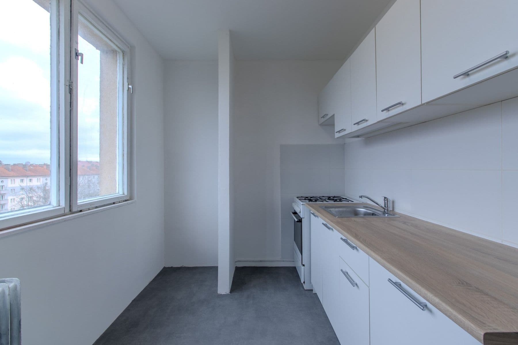 Prenájom bytu 1-izbový 36 m², Polská, Kladno, Středočeský kraj Prenájom bytu 1-izbový 36 m², Polská, Kladno, Středočeský kraj