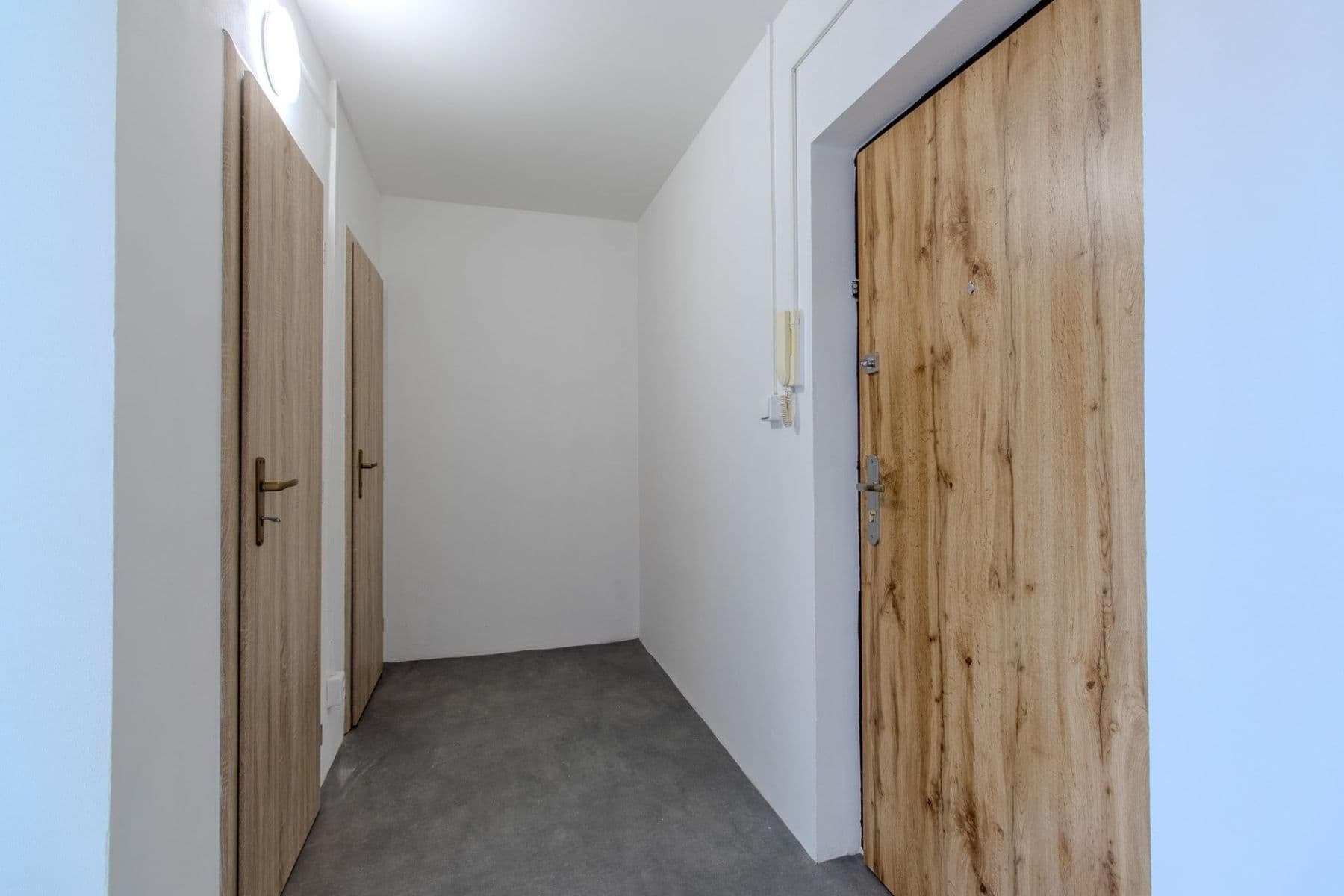 Prenájom bytu 1-izbový 36 m², Polská, Kladno, Středočeský kraj Prenájom bytu 1-izbový 36 m², Polská, Kladno, Středočeský kraj