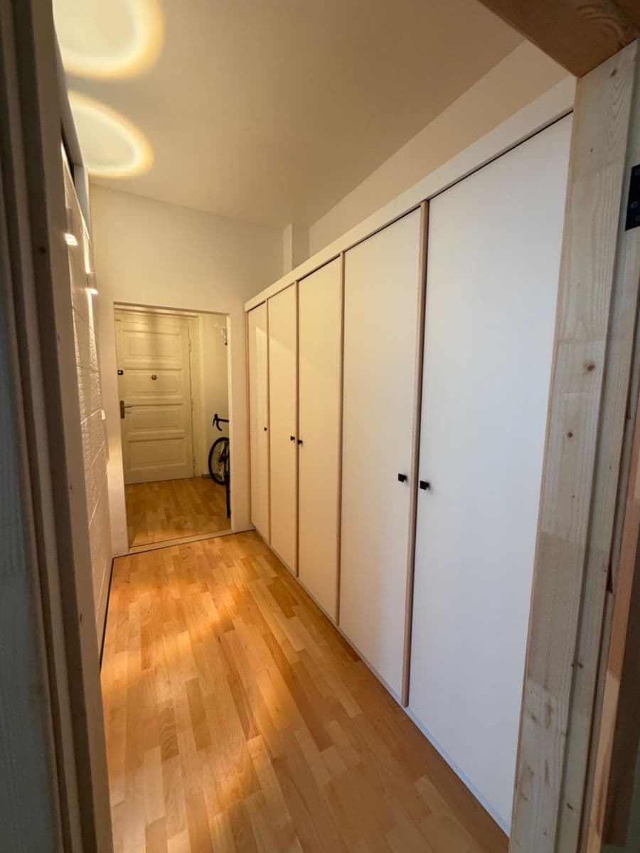 Prenájom bytu 2-izbový 52 m², Baranova, Praha, Praha Prenájom bytu 2-izbový 52 m², Baranova, Praha, Praha