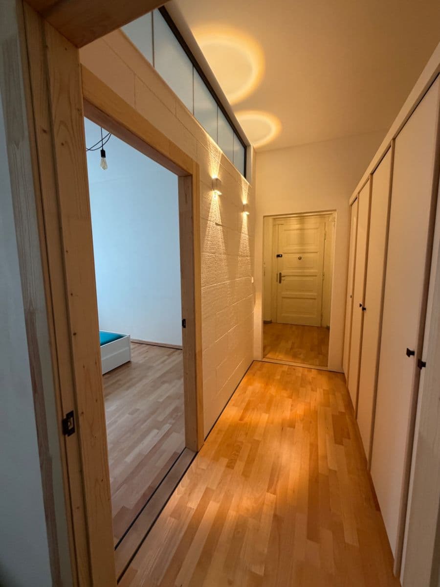 Prenájom bytu 2-izbový 52 m², Baranova, Praha, Praha Prenájom bytu 2-izbový 52 m², Baranova, Praha, Praha