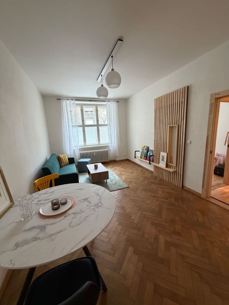 Prenájom bytu 2-izbový 52 m², Baranova, Praha, Praha Prenájom bytu 2-izbový 52 m², Baranova, Praha, Praha